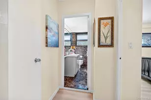 180 Pearsall Dr, Mount Vernon, NY 10552 - Photo 13