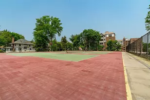 180 Pearsall Dr, Mount Vernon, NY 10552 - Photo 21