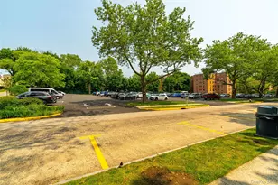 180 Pearsall Dr, Mount Vernon, NY 10552 - Photo 23