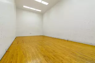 180 Pearsall Dr, Mount Vernon, NY 10552 - Photo 19