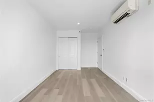 4515 82Rd St, Elmhurst, NY 11373 - Photo 9