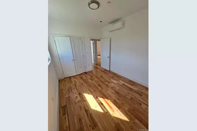 453 Beach 45 St, Far Rockaway, NY 11691 - Photo 23