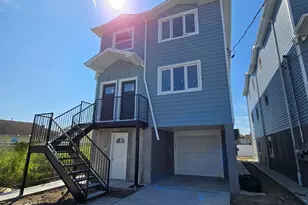 453 Beach 45 St, Far Rockaway, NY 11691 - Photo 5