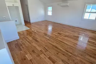 453 Beach 45 St, Far Rockaway, NY 11691 - Photo 33