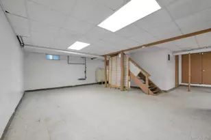 182 Berry Hill Rd, Syosset, NY 11791 - Photo 21