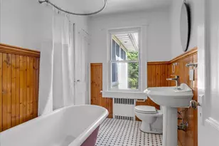 182 Berry Hill Rd, Syosset, NY 11791 - Photo 19