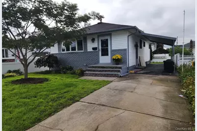206 N Kentucky Avenue, Massapequa, NY 11758 - Photo 1