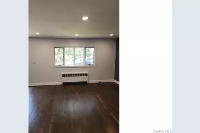 206 N Kentucky Avenue, Massapequa, NY 11758 - Photo 5