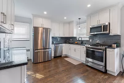 68 Thorne Avenue, Massapequa, NY 11758 - Photo 3