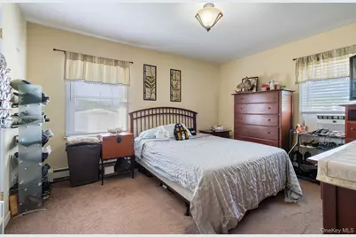 68 Thorne Avenue, Massapequa, NY 11758 - Photo 11