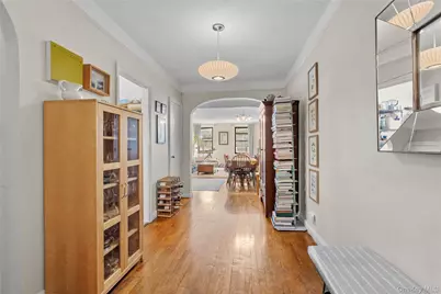 83-80 118th Street #4O, Kew Gardens, NY 11415 - Photo 3