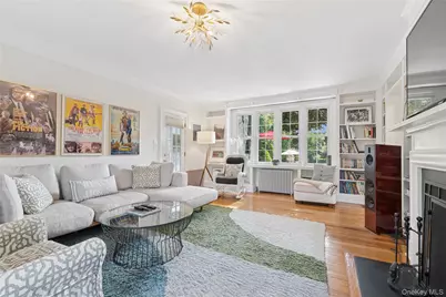 283 Main Street, Westhampton Beach, NY 11978 - Photo 7