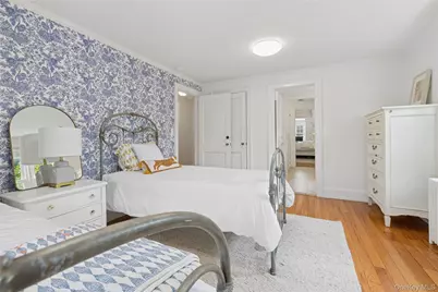 283 Main Street, Westhampton Beach, NY 11978 - Photo 25