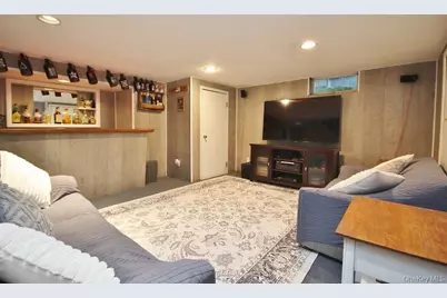 22 Richmond Place, Cortlandt Manor, NY 10567 - Photo 35