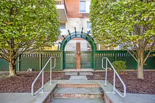 100 Hilton Ave, Garden City, NY 11530 - Photo 3