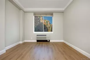 100 Hilton Ave, Garden City, NY 11530 - Photo 21