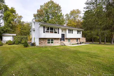 22 Lenart Place, Hopewell Junction, NY 12533 - Photo 1
