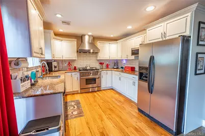26 Kearney Avenue, Bethpage, NY 11714 - Photo 11