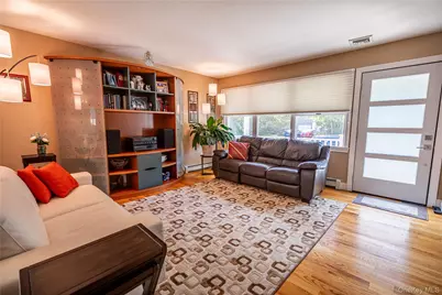 26 Kearney Avenue, Bethpage, NY 11714 - Photo 7