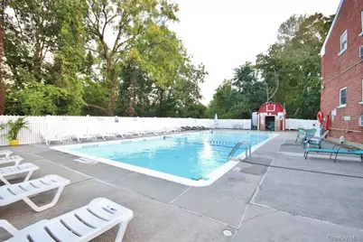 1879 Crompond Road #F-15, Peekskill, NY 10566 - Photo 15