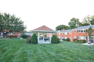 1879 Crompond Rd, Peekskill, NY 10566 - Photo 19