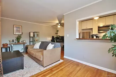 1879 Crompond Road #F-15, Peekskill, NY 10566 - Photo 5