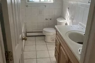 10 Cedarhurst Ave, Selden, NY 11784 - Photo 7