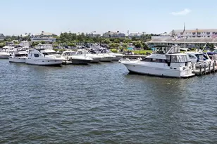 231 Dune Rd, Westhampton Beach, NY 11978 - Photo 17