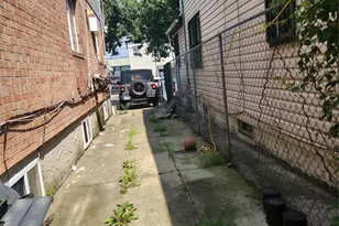 142-34 Bascom Ave, Jamaica, NY 11436 - Photo 15