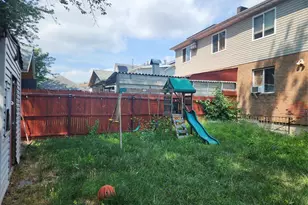 142-34 Bascom Ave, Jamaica, NY 11436 - Photo 13