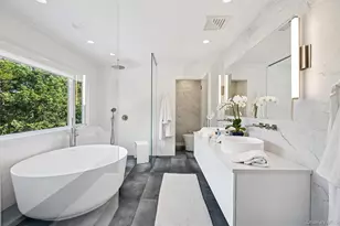 [Address not provided], Westhampton Beach, NY 11978 - Photo 29