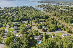 9 Monte Ln, Center Moriches, NY 11934 - Photo 37