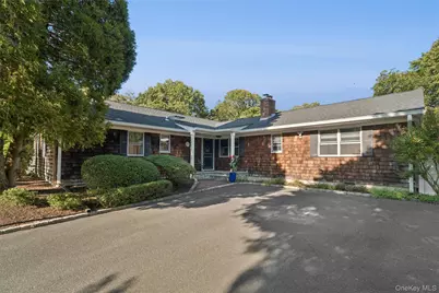 9 Monte Lane, Center Moriches, NY 11934 - Photo 3