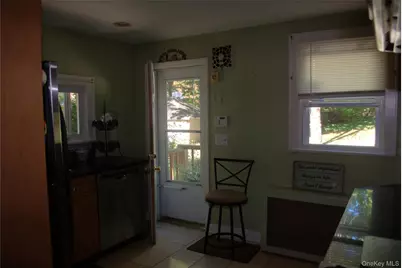 1824 Seabury Place, Peekskill, NY 10566 - Photo 25