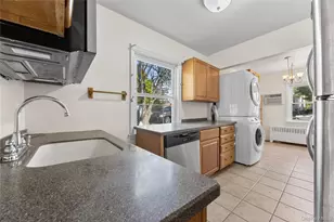 38-30 215th Pl, Bayside, NY 11361 - Photo 5