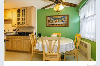 2475 W 16th St #17G, Brooklyn, NY 11214 - Photo 7