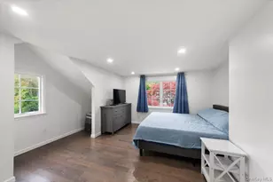 175 Edgepark Rd, White Plains, NY 10603 - Photo 11