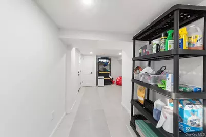 175 Edgepark Road, White Plains, NY 10603 - Photo 29