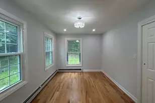 196 Oakland Valley Rd, Cuddebackville, NY 12729 - Photo 9