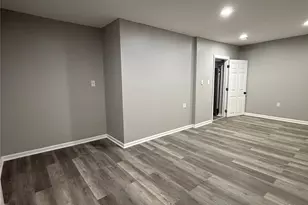 7 Grant St, Poughkeepsie, NY 12601 - Photo 5