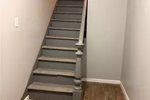 7 Grant St, Poughkeepsie, NY 12601 - Photo 3