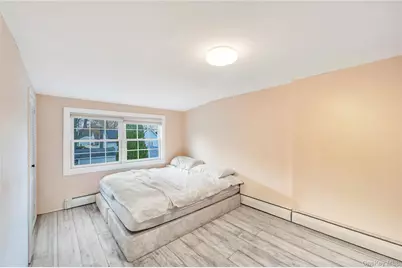 22 Herman Avenue, North Babylon, NY 11703 - Photo 13