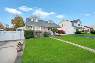 22 Herman Avenue, North Babylon, NY 11703 - Photo 27