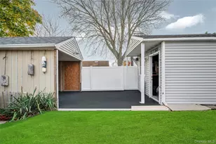 22 Herman Ave, North Babylon, NY 11703 - Photo 23