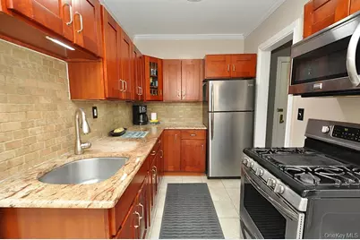 61 W Grand Street #0-C, Mount Vernon, NY 10552 - Photo 1