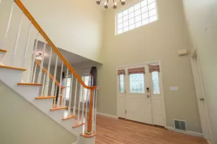 74 Red Maple Way, New Windsor, NY 12553 - Photo 13