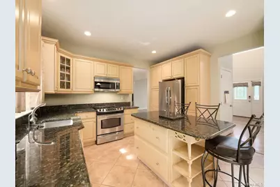 74 Red Maple Way, New Windsor, NY 12553 - Photo 5