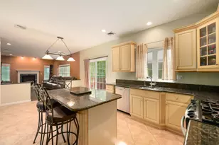 74 Red Maple Way, New Windsor, NY 12553 - Photo 7