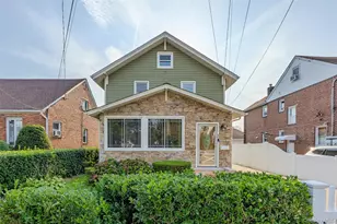 93 Vermont Ave, Hempstead, NY 11550 - Photo 3