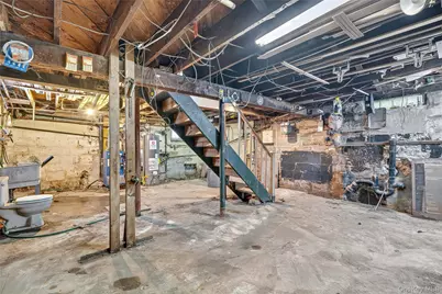 2430 Morgan Avenue, Bronx, NY 10469 - Photo 31